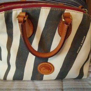Dooney & Bourke